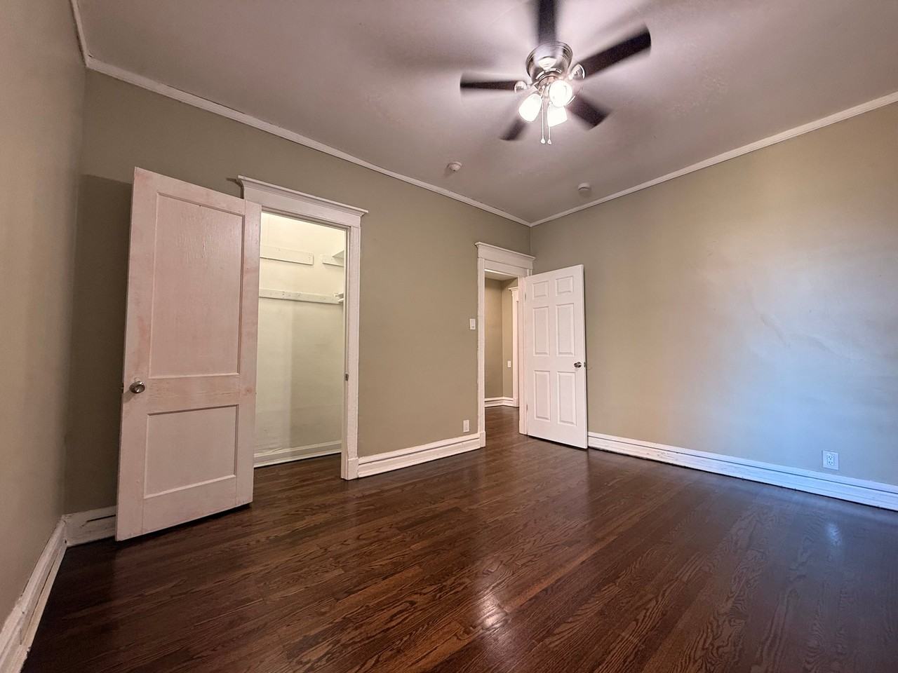 5843 S Michigan Ave #2N - Photo 6 of 16