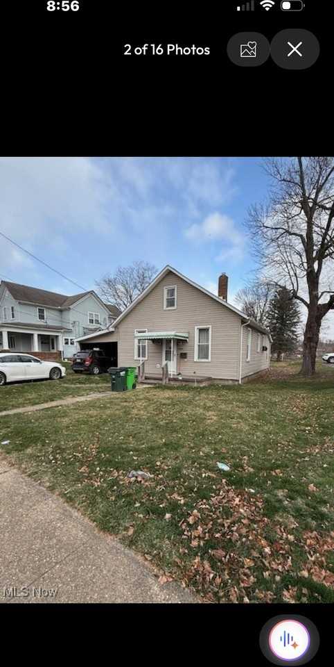 323 Trenton Ave - Photo 3 of 8