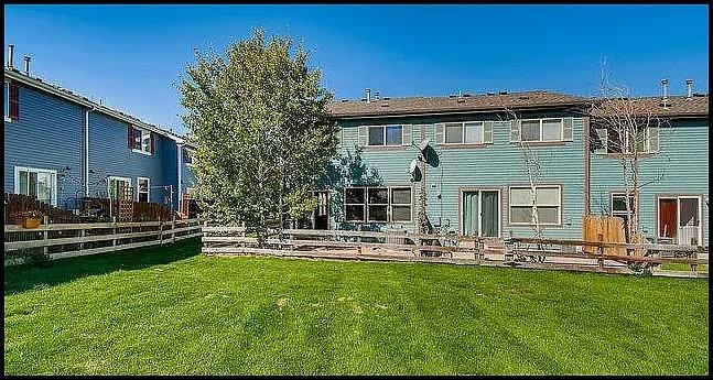159 Montgomery Dr - Photo 3 of 18