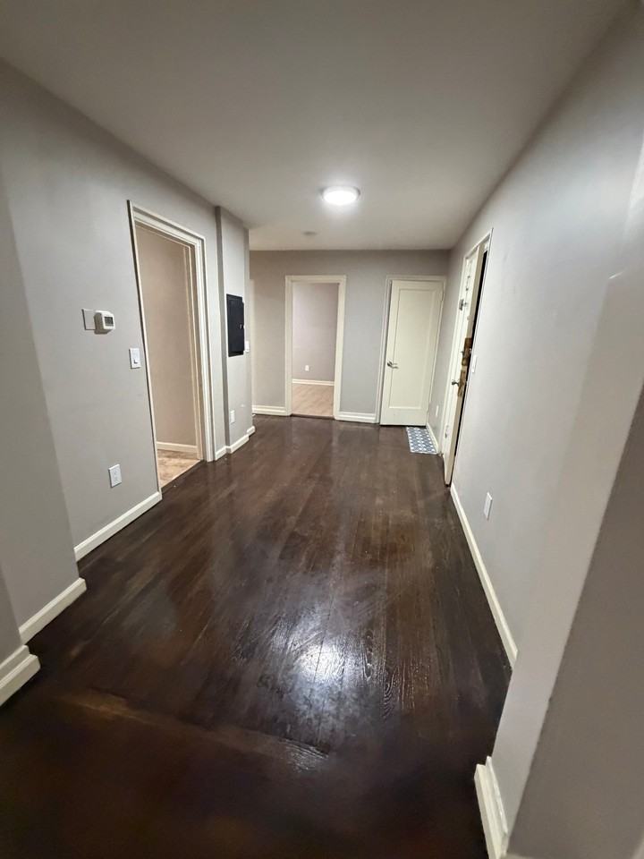 150 S Harrison St #1F - Photo 7 of 7