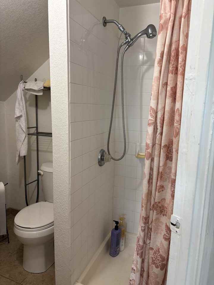 144 E 60th St #142-1-2 - Photo 4 of 10