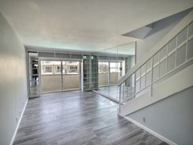 325 E Surfside Dr - Photo 1 of 1