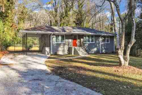 1873 Campbellton Rd Sw #A11 - Photo 6 of 9