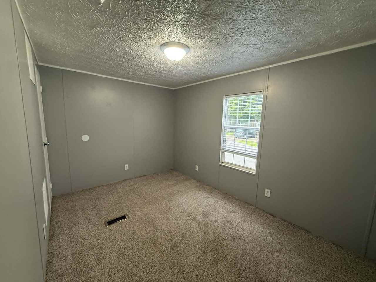 1236 N Oaklane Rd #254 - Photo 5 of 8