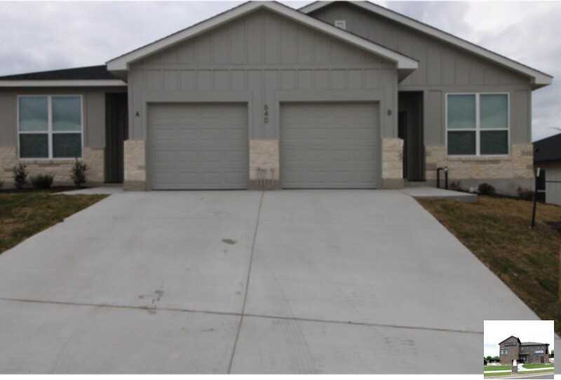 640 Pacific Crest Trl #B - Photo 2 of 22