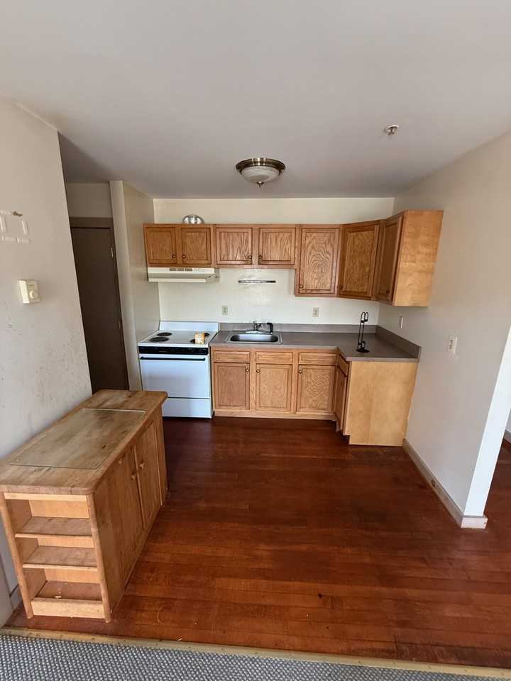 279 N Main St #5 - Photo 2 of 13