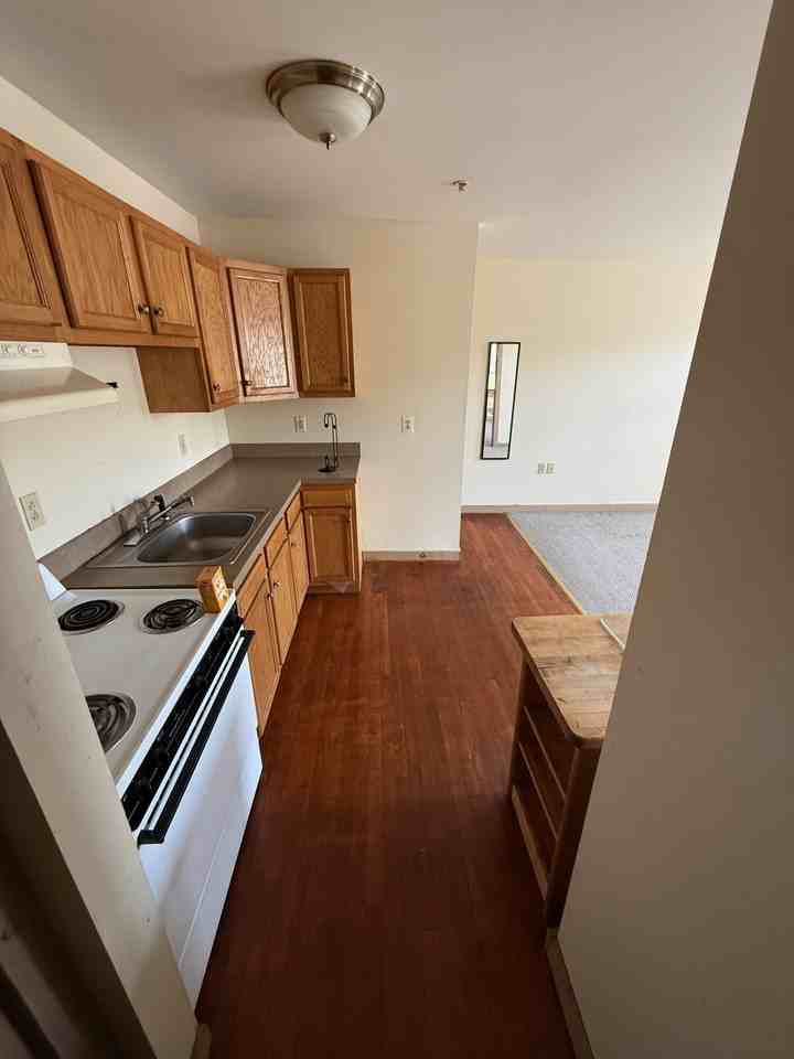 279 N Main St #5 - Photo 3 of 13