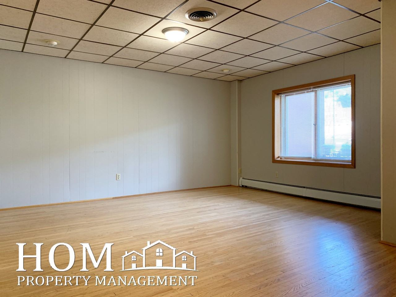 102 S 5th St #5 - Photo 3 of 18