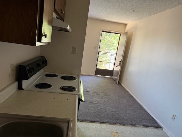 2044 S 11th Ave #1 - Photo 4 of 10