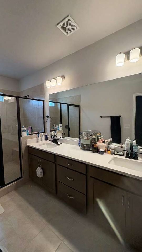 5739 Coulee Lane - Photo 3 of 12