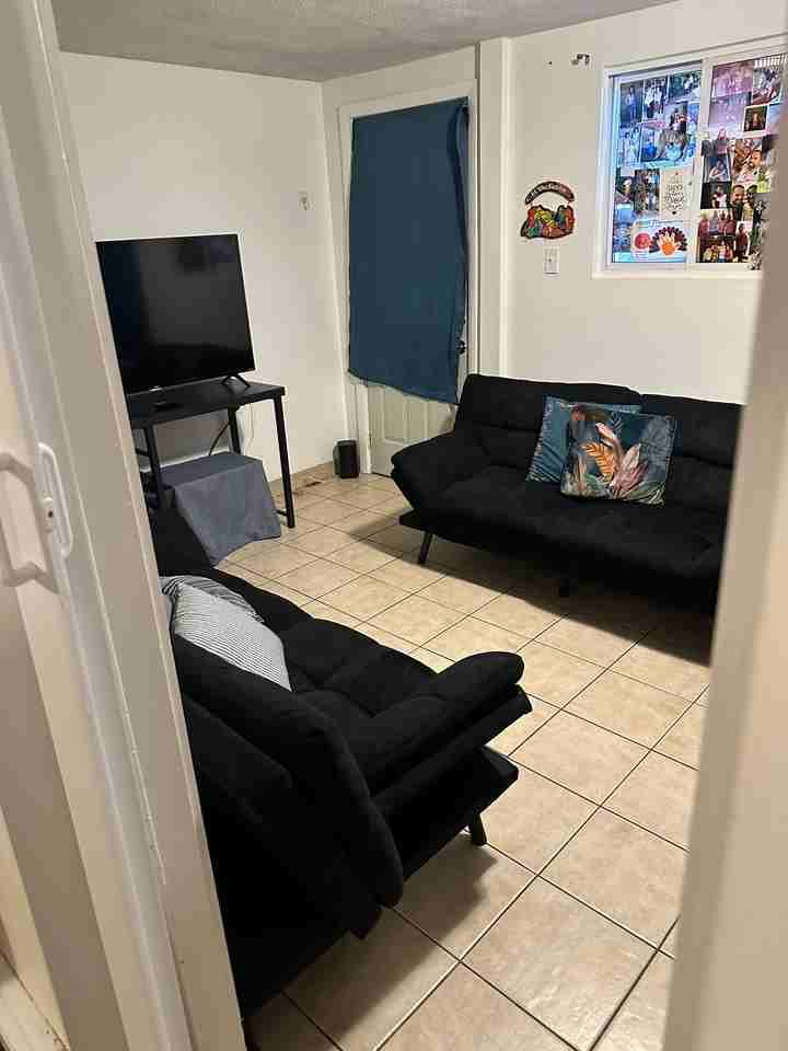 206 Paris St #1 - Photo 2 of 5