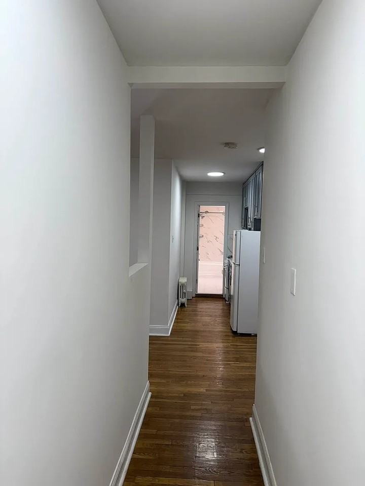2067 32nd St #1 - Photo 2 of 24