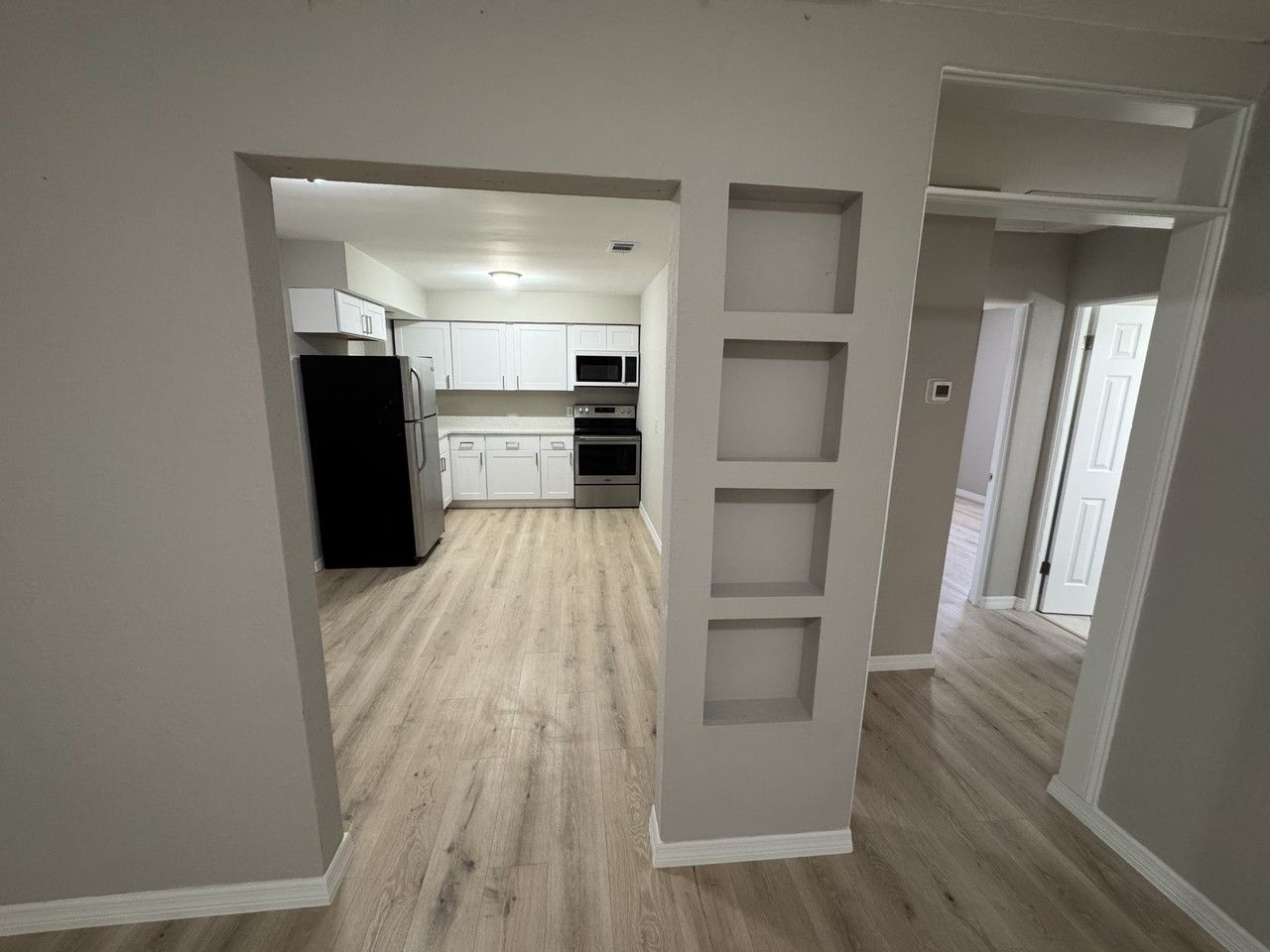 1418 18th Avenue Dr W #1418 - Photo 3 of 11