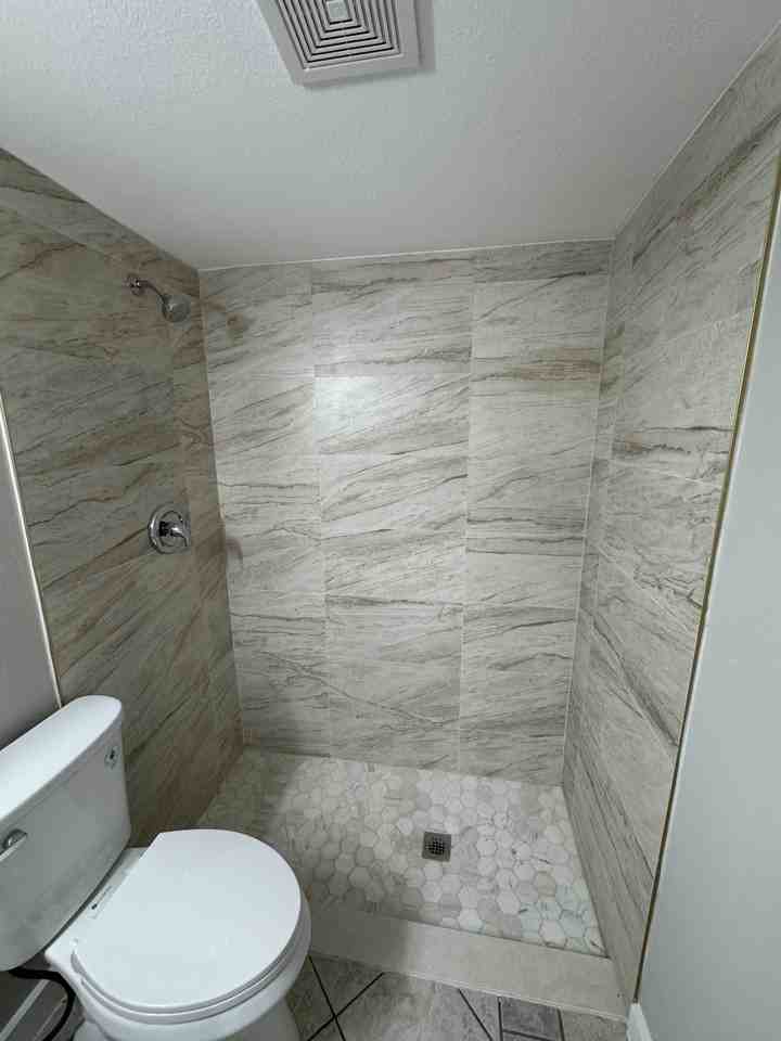 1418 18th Avenue Dr W #1418 - Photo 7 of 11