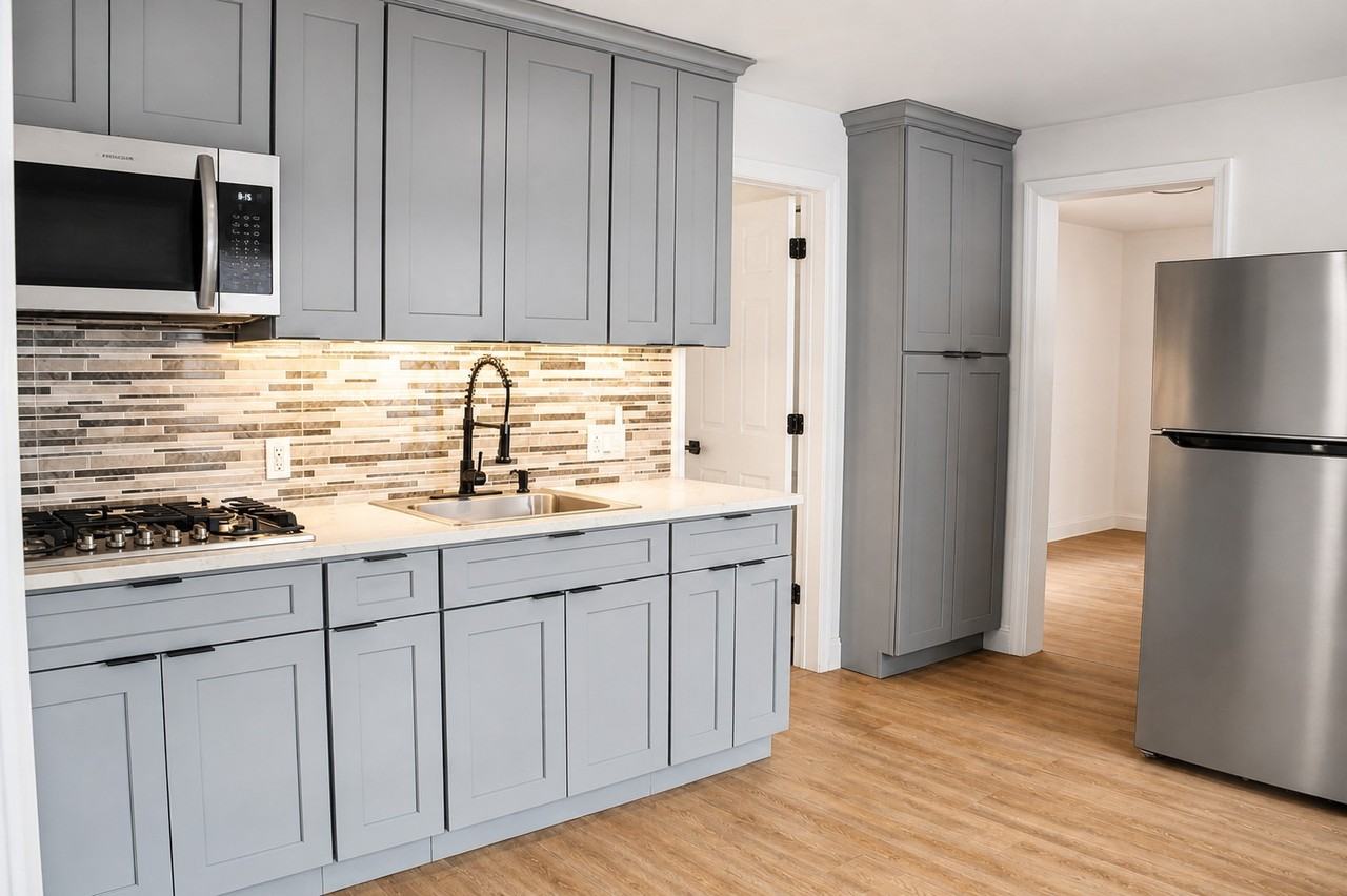 96 Nichols St #2 - Photo 3 of 13