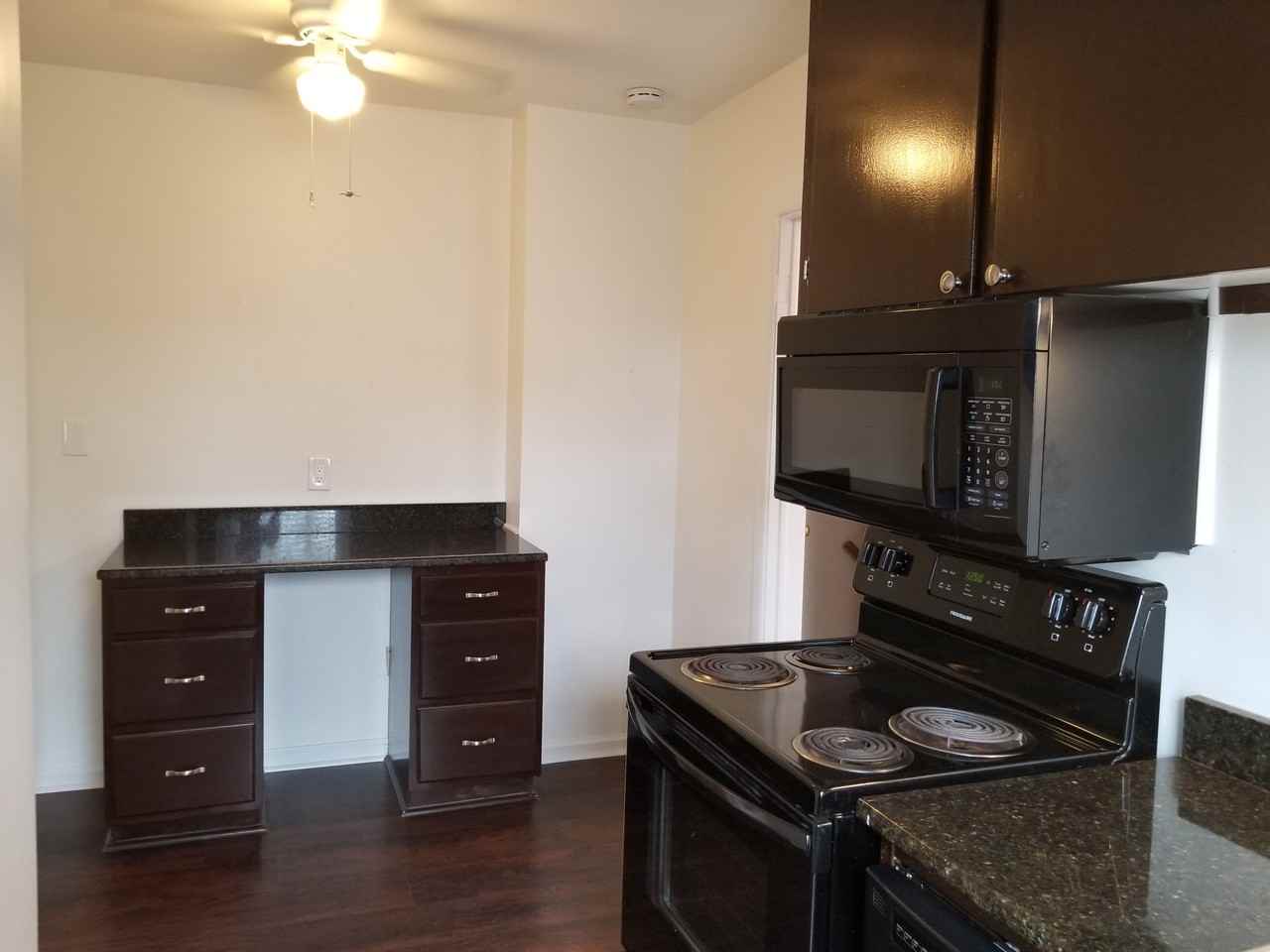 324 E 3rd St #3 - Photo 3 of 21