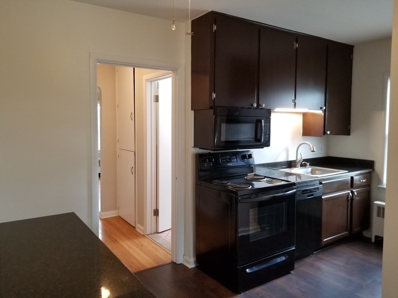 324 E 3rd St #3 - Photo 6 of 21