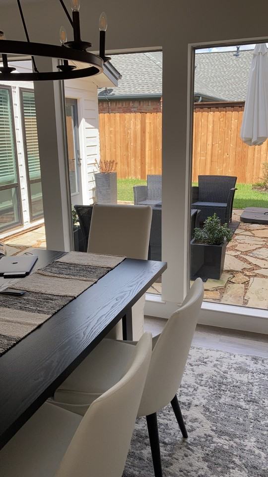 2252 Bunker Hill Cir #NA - Photo 4 of 10