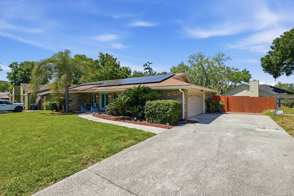 7065 Holiday Hill Ct #NA - Photo 2 of 30