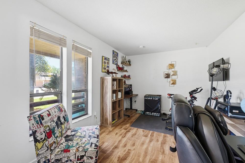 7065 Holiday Hill Ct #NA - Photo 6 of 30