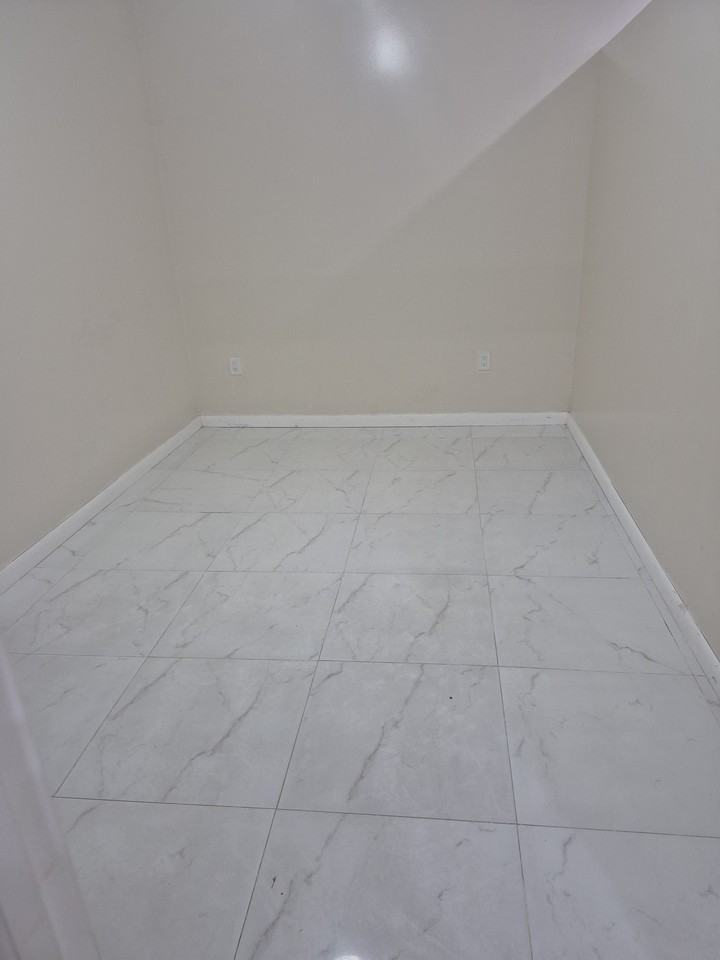 1543 N Bluebird Ln #NA - Photo 4 of 8