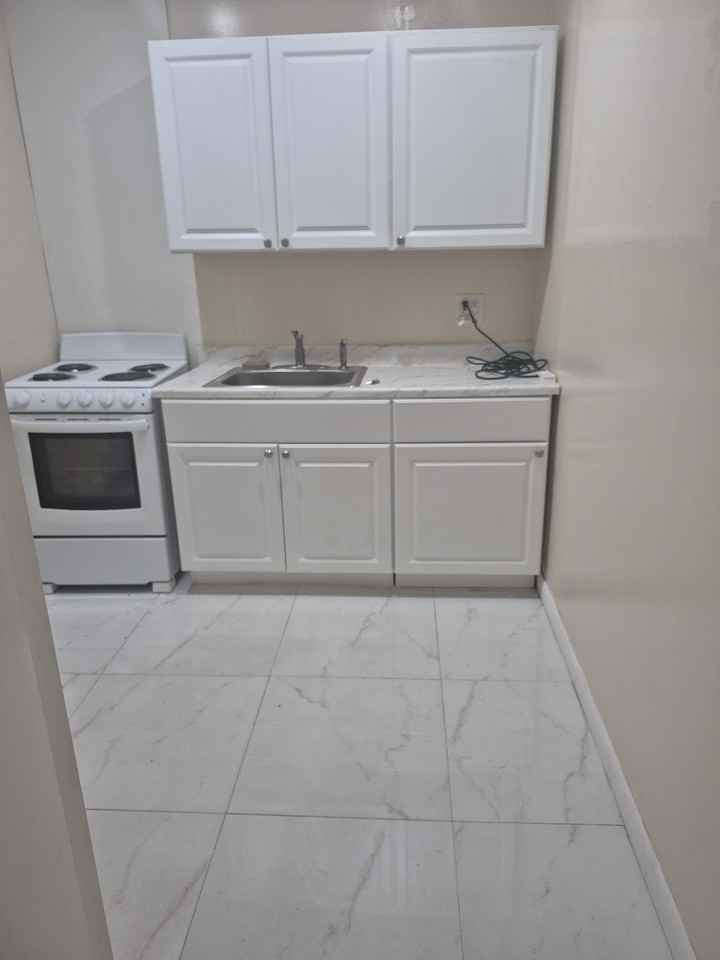 1543 N Bluebird Ln #NA - Photo 6 of 8