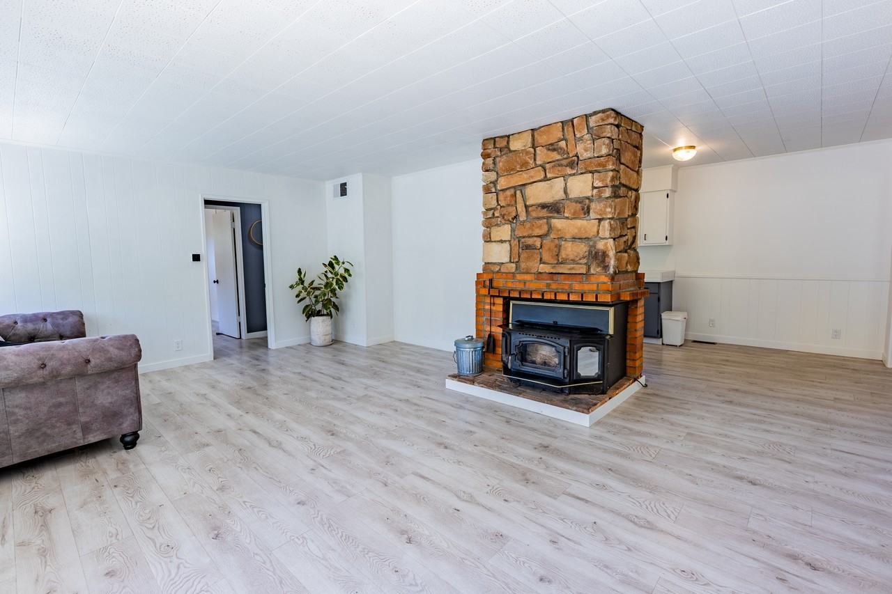 3227 Salton Vista Dr #NA - Photo 5 of 23