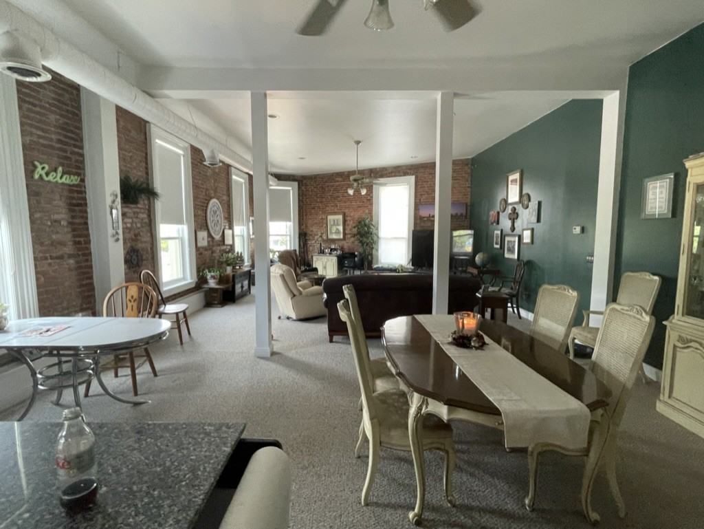 902 Military St #2 - Photo 4 of 10