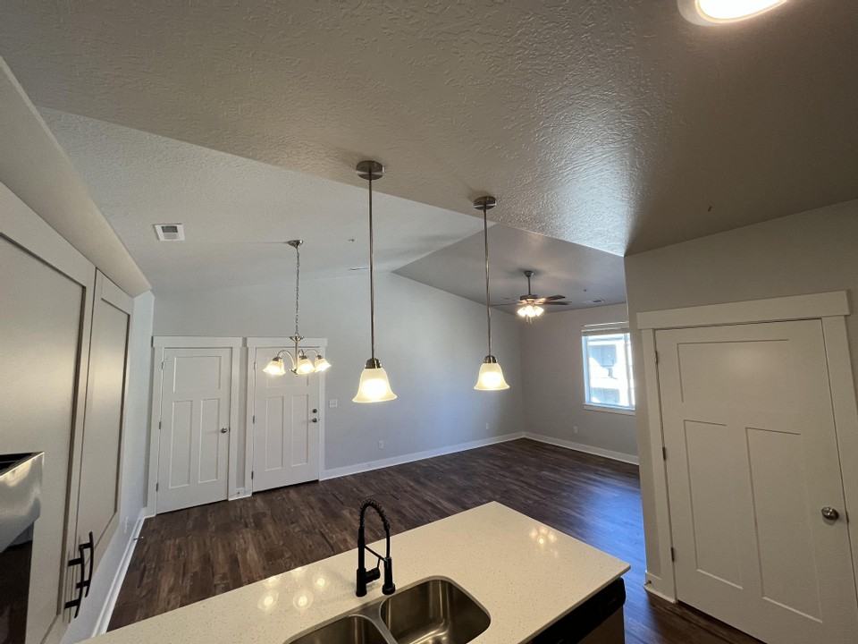 3325 W 1830 N #H304 - Photo 6 of 24
