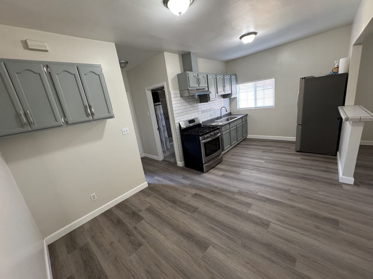 2435 1/2 Boulder St #1-2 - Photo 3 of 18