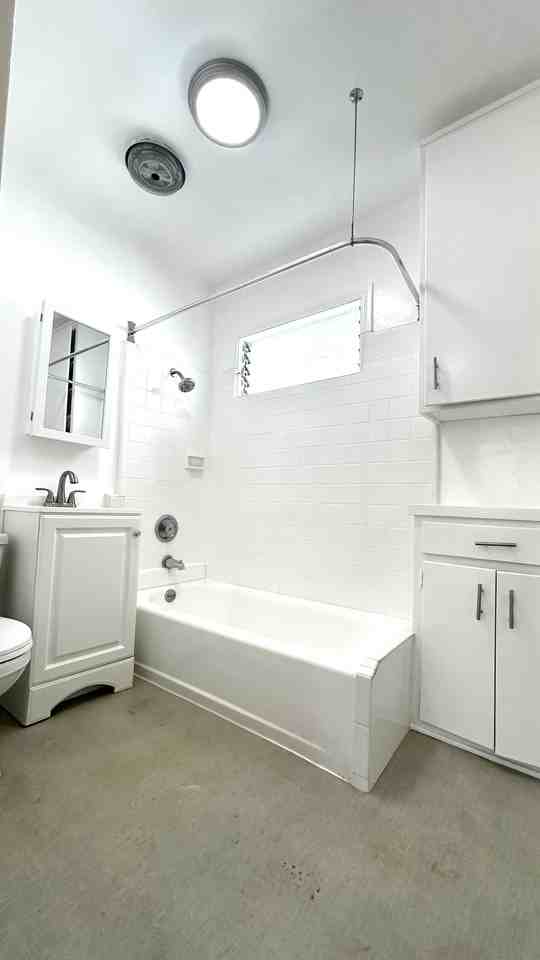 1232 18th Street #A - Photo 7 of 8