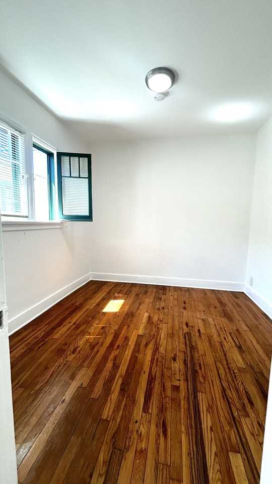 1232 18th Street #A - Photo 5 of 8