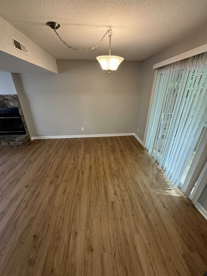3222 Joselin Ln #B - Photo 7 of 19