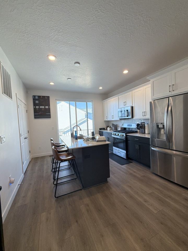 7083 W South Jordan Pkwy - Photo 7 of 10