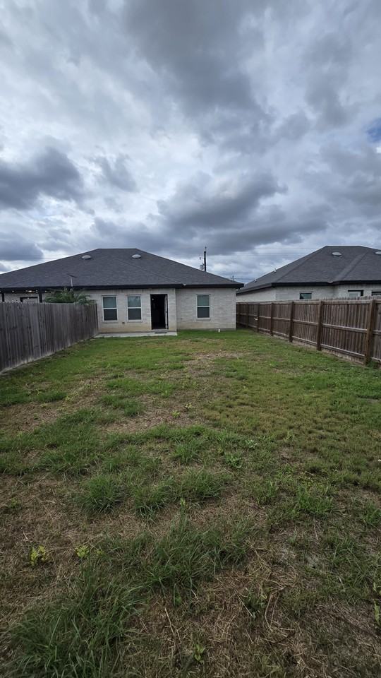 3552 Old Port Isabel Rd #A - Photo 4 of 5