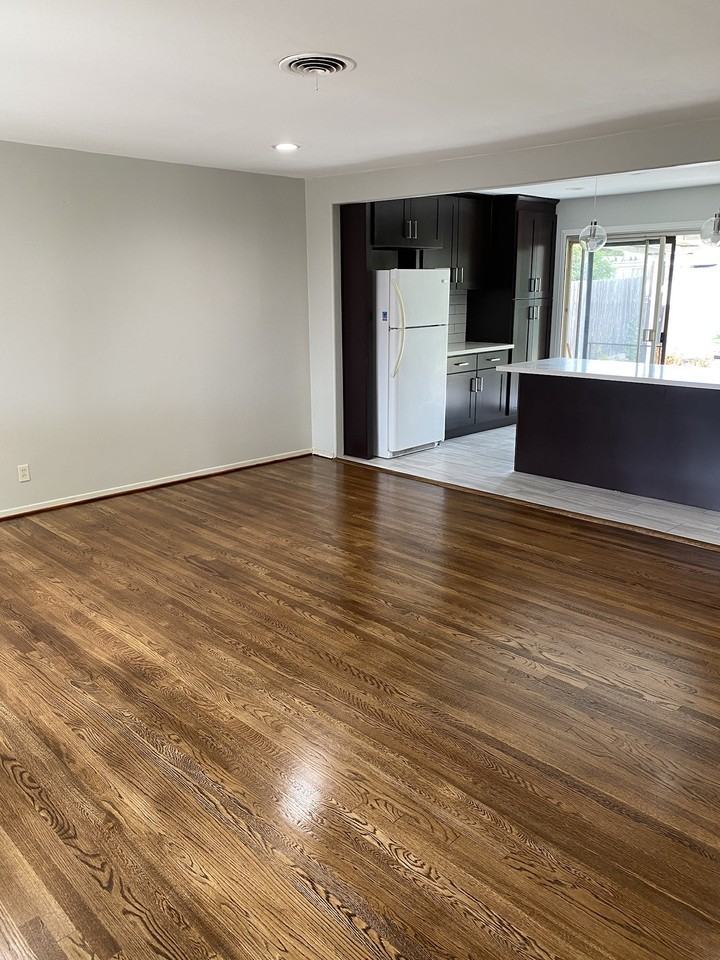 10672 Morningside Dr #NA - Photo 3 of 6