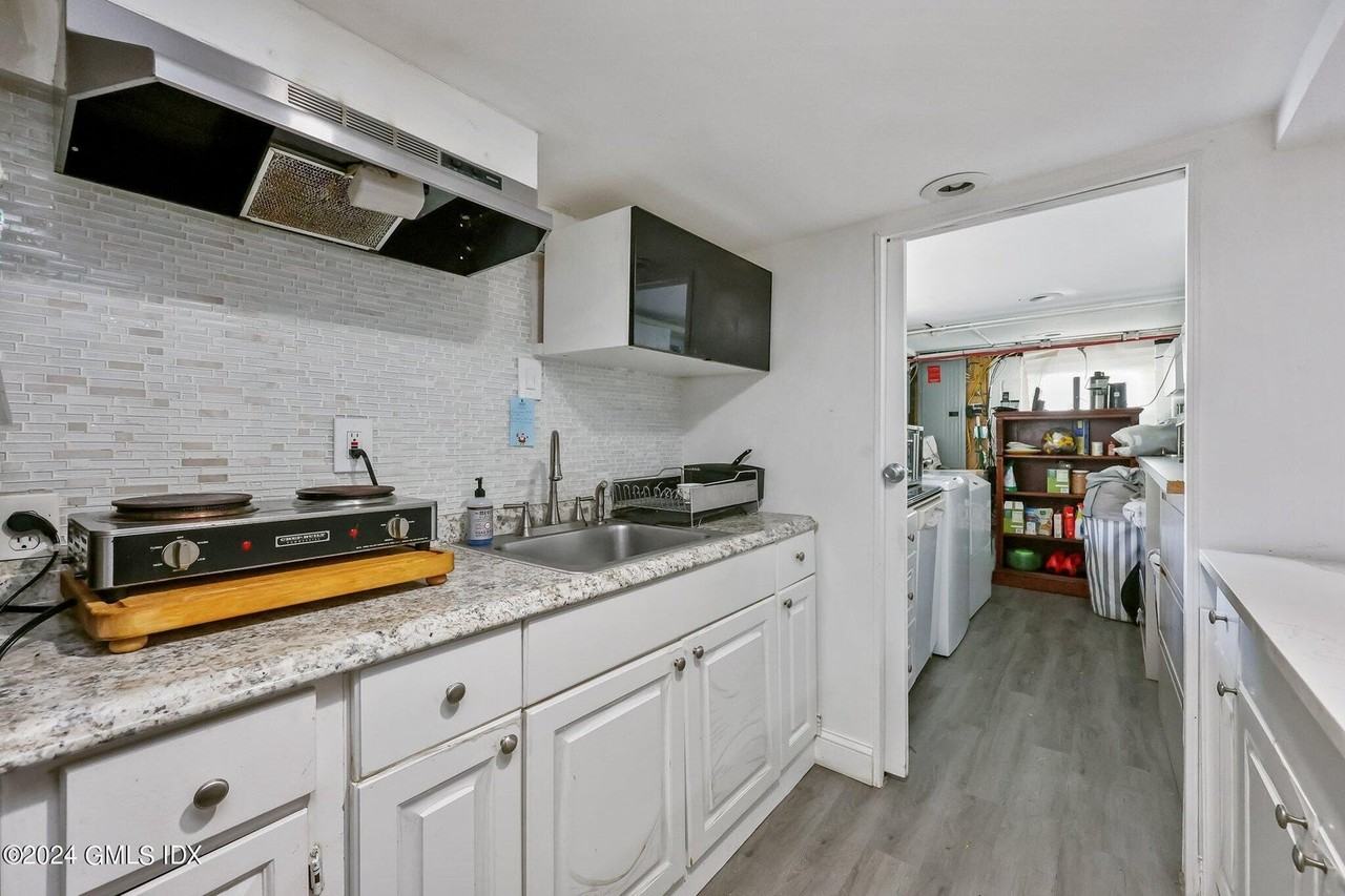 10 Fletcher Ave #NA - Photo 7 of 23
