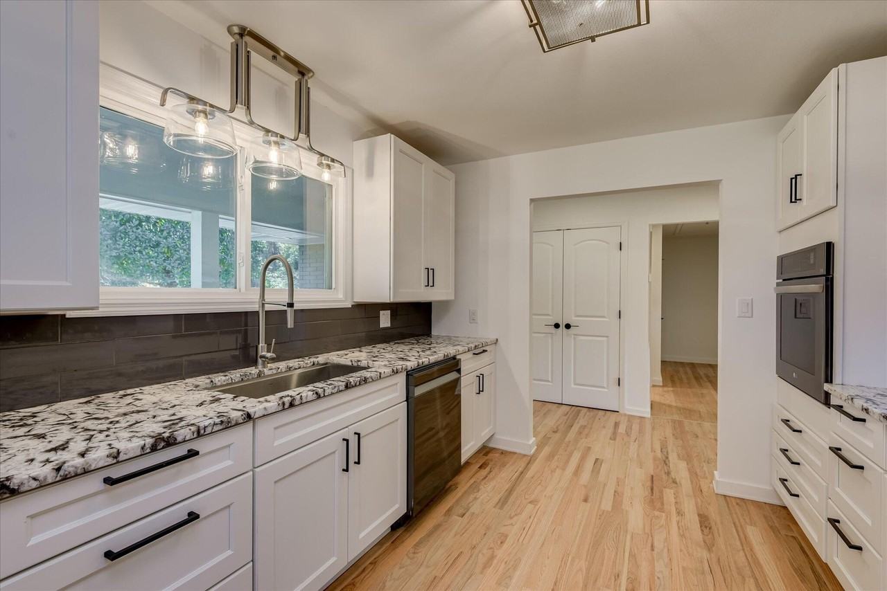 2897 Wagener Rd - Photo 6 of 36