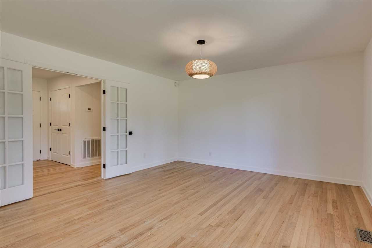 2897 Wagener Rd - Photo 7 of 36