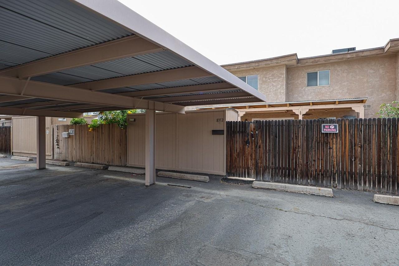 8372 E Solano Dr - Photo 5 of 50
