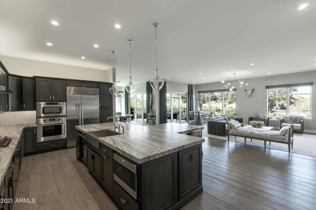6166 N Scottsdale Rd - Photo 2 of 36