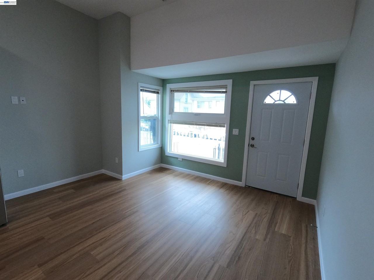 720 Foothill Blvd - Photo 3 of 11