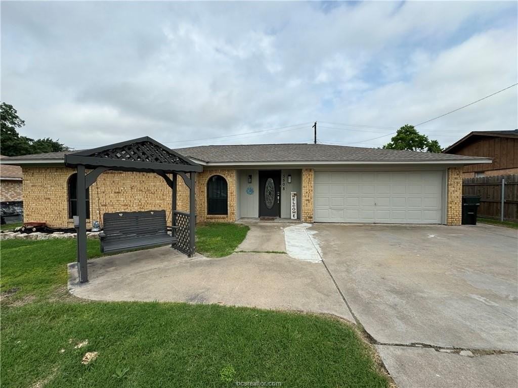 3508 Greenridge Cir - Photo 2 of 12