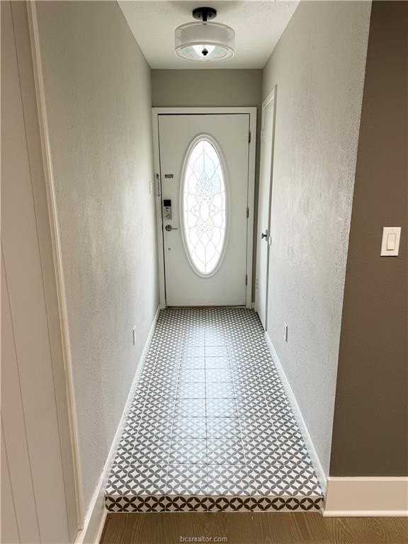 3508 Greenridge Cir - Photo 4 of 12