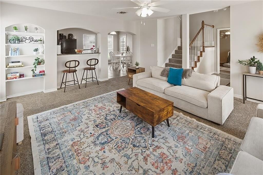 4133 Mcfarland Dr - Photo 2 of 19