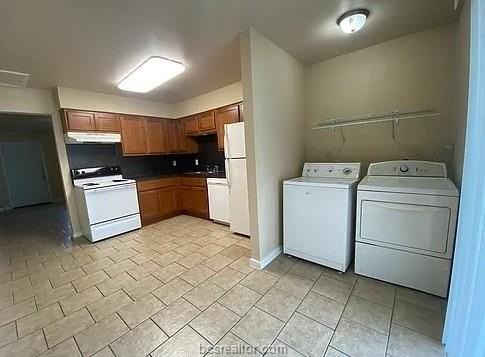 1619 Cloverdale Ct - Photo 4 of 6