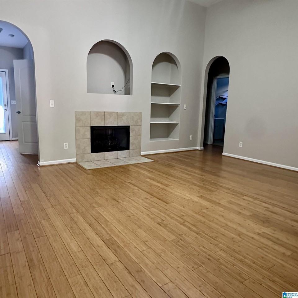 5272 Promenade Dr - Photo 2 of 21
