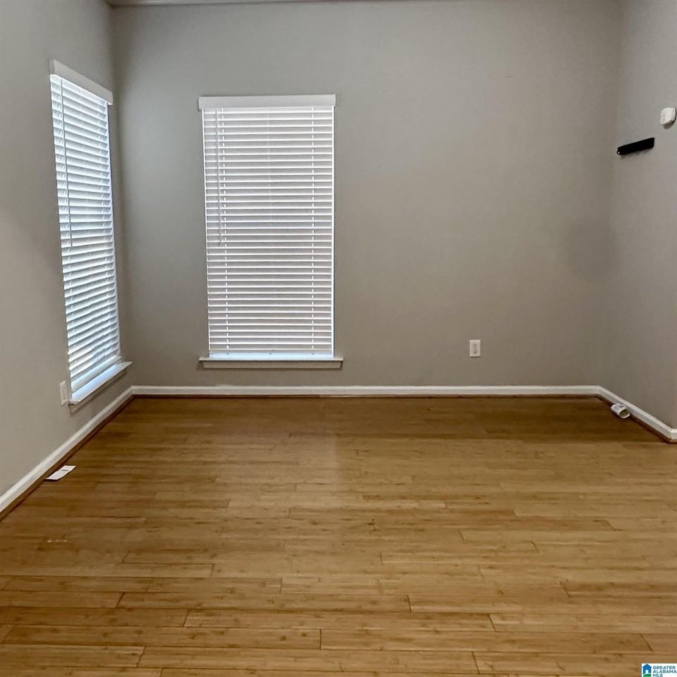 5272 Promenade Dr - Photo 7 of 21