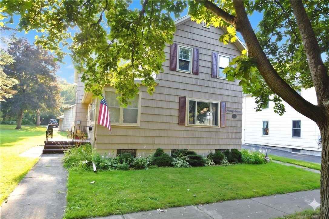 27 Boughton Ave - Photo 2 of 16