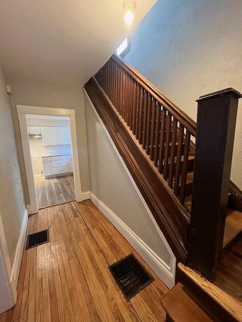 127 Congress Ave - Photo 2 of 14